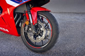 Honda CBR500R 2025 - Bild 25 Honda CBR500R 2025 - Bild 25