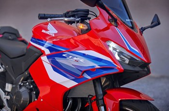 Honda CBR500R 2025 - Bild 27 Honda CBR500R 2025 - Bild 27