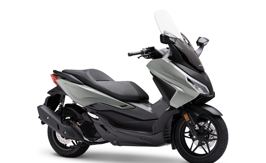 Honda Forza 125 Bild 8: Honda Forza 125