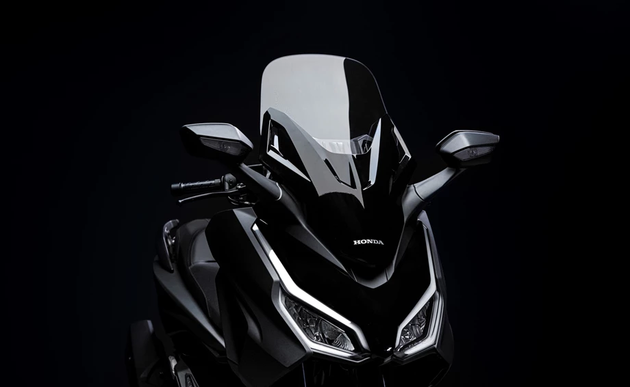Honda Forza 125 Bild 15: Honda Forza 125