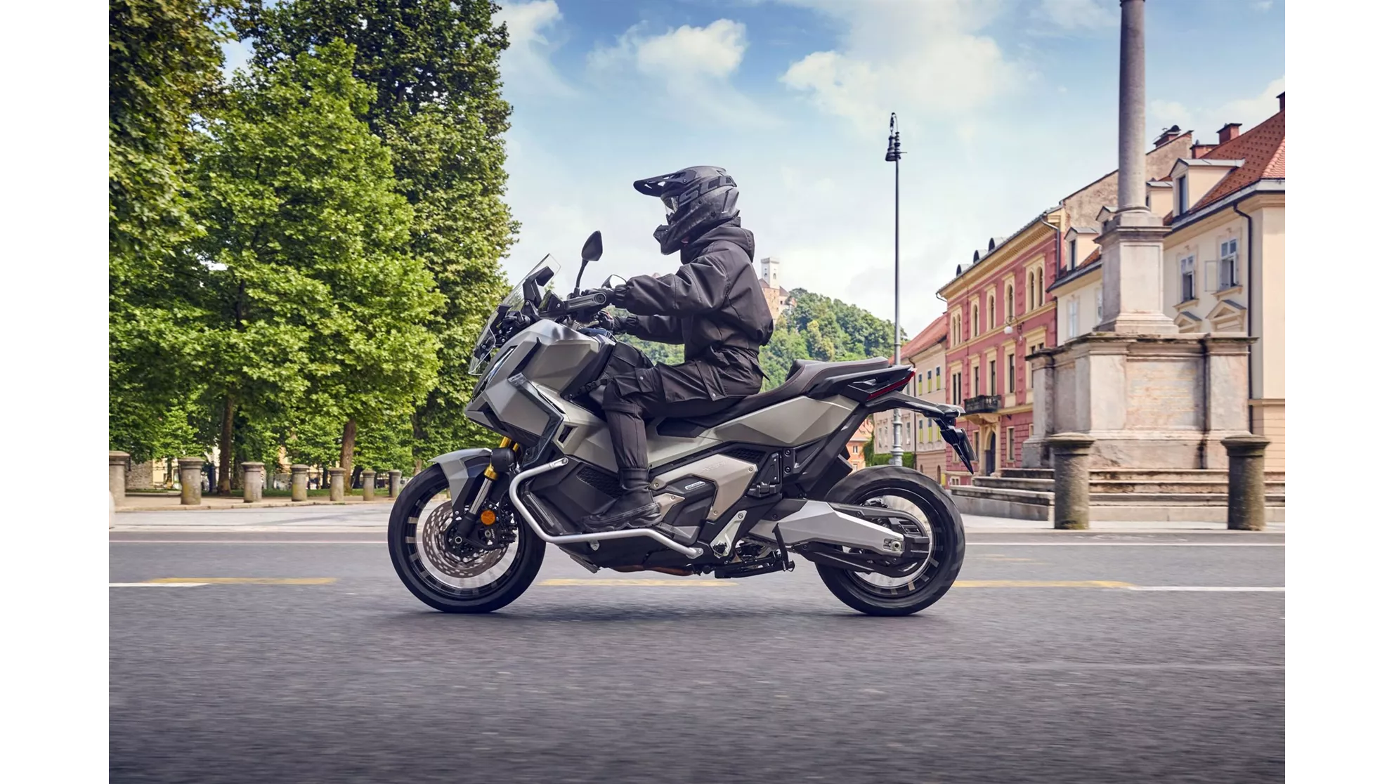 Honda X-ADV 2025 - Image 44 Honda X-ADV 2025 - Image 44