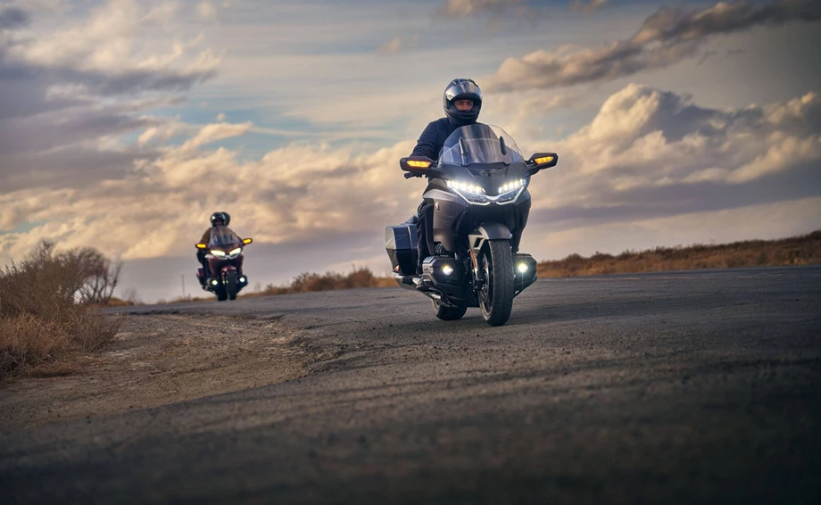 Honda GL 1800 Goldwing Tour DCT Bild 2: Honda GL 1800 Goldwing Tour DCT