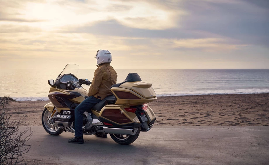 Honda GL 1800 Goldwing Tour DCT Bild 5: Honda GL 1800 Goldwing Tour DCT