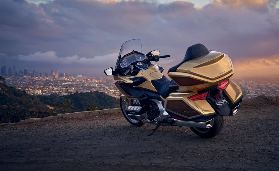 Honda GL 1800 Goldwing Tour DCT Bild 9: Honda GL 1800 Goldwing Tour DCT