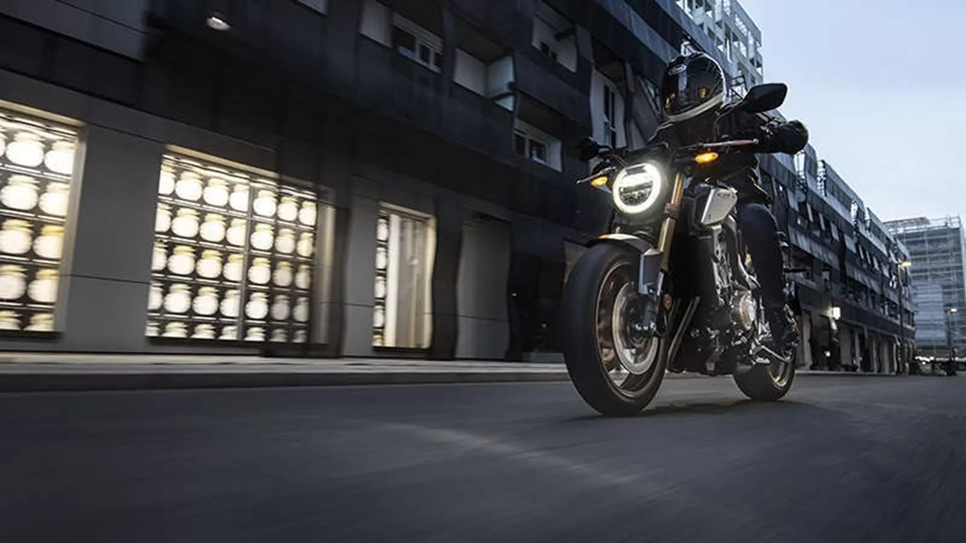 Honda CB650R - Image 3 Honda CB650R - Image 3