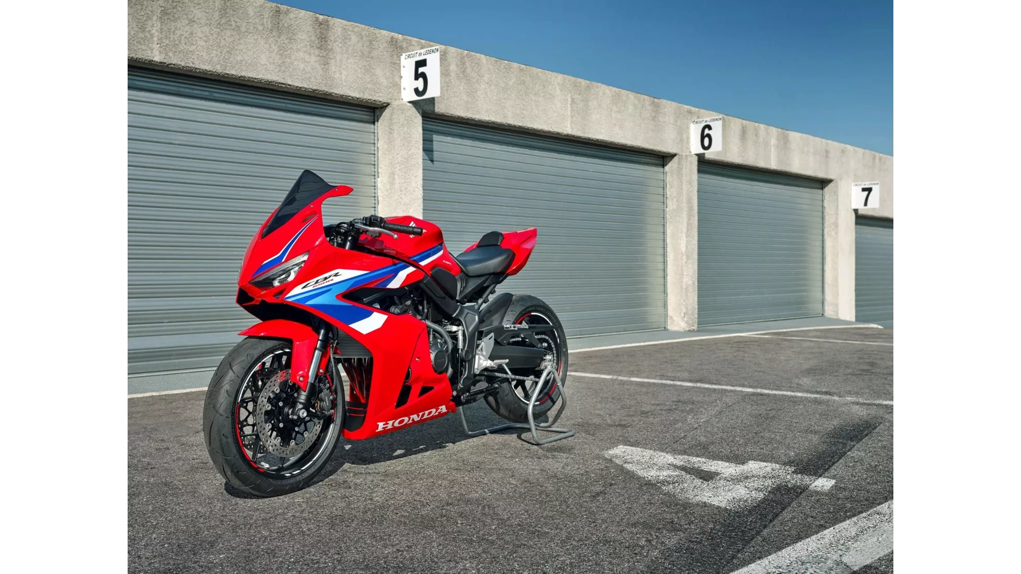 Honda CBR650R - Image 2 Honda CBR650R - Image 2