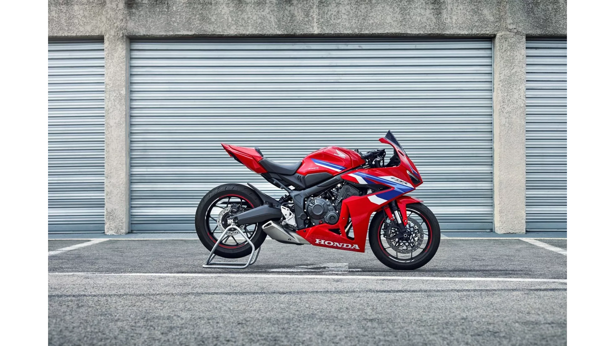 Honda CBR650R - Image 9 Honda CBR650R - Image 9