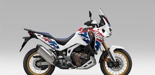 Honda CRF1100L Africa Twin DCT 2020 vs Honda CRF1100L Africa Twin Adventure Sports DCT 2025 Honda CRF1100L Africa Twin DCT 2020 vs Honda CRF1100L Africa Twin Adventure Sports DCT 2025