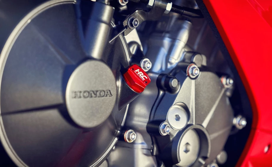 Honda CBR1000RR-R Fireblade SP Bild 12: Honda CBR1000RR-R Fireblade SP