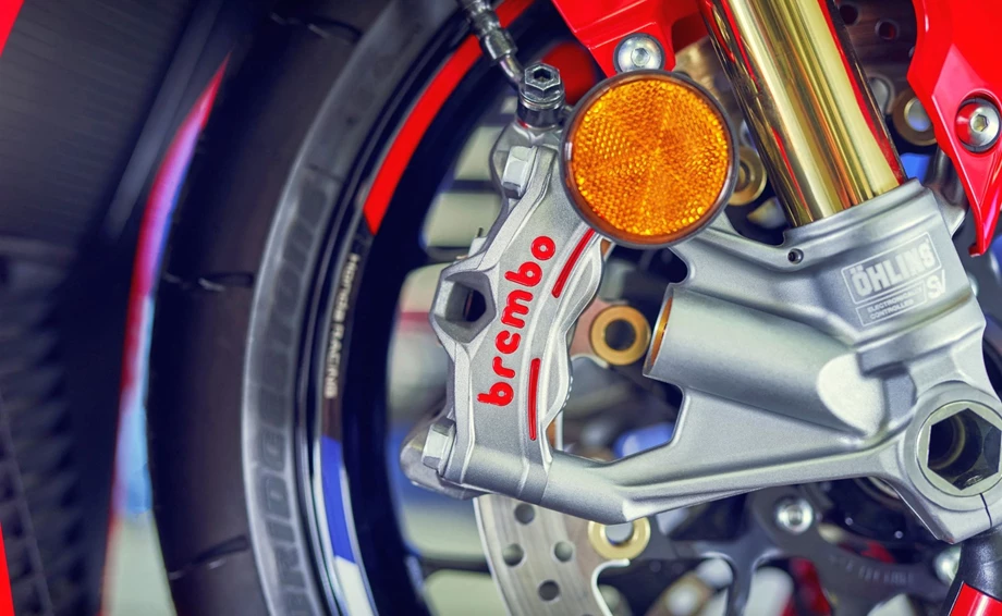 Honda CBR1000RR-R Fireblade SP Bild 19: Honda CBR1000RR-R Fireblade SP