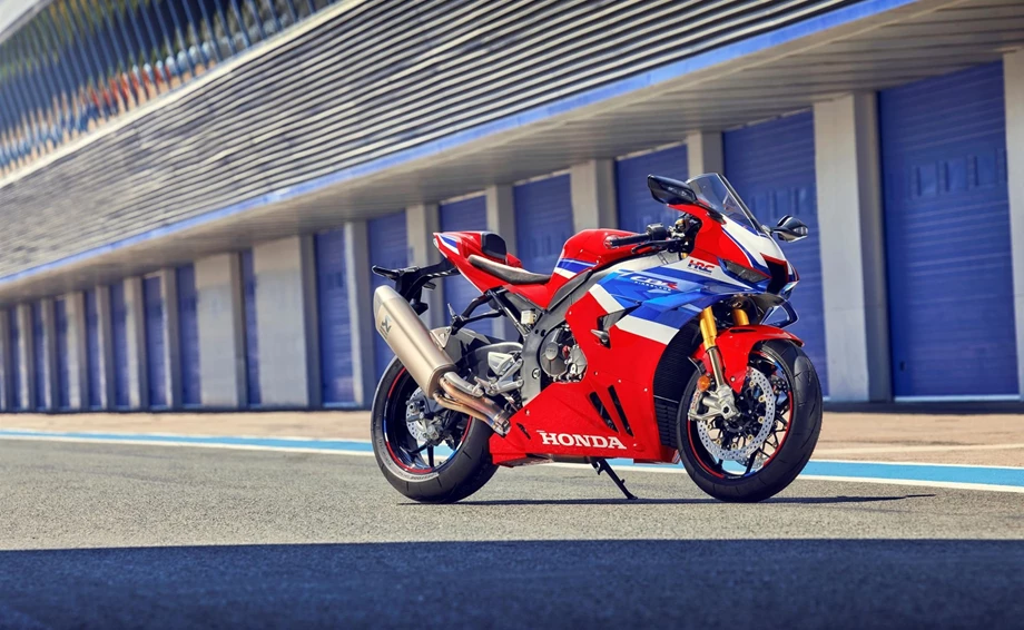 Honda CBR1000RR-R Fireblade SP Bild 28: Honda CBR1000RR-R Fireblade SP