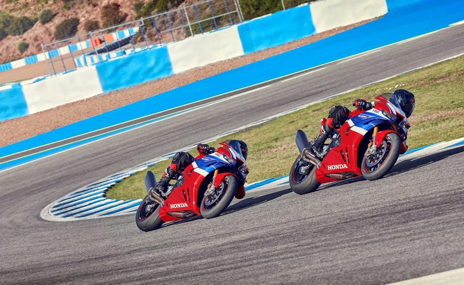 Honda CBR1000RR-R Fireblade SP Bild 29: Honda CBR1000RR-R Fireblade SP