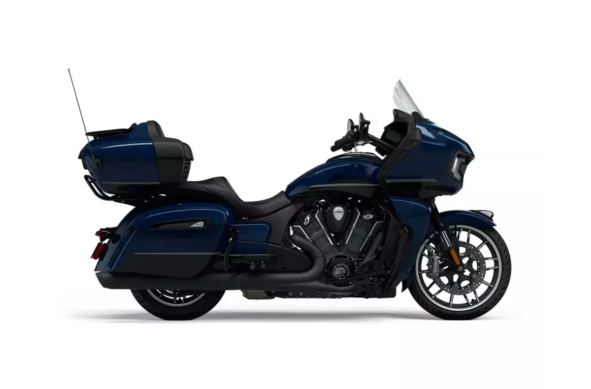 Indian Pursuit Dark Horse Indian Pursuit Dark Horse