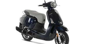 Vespa Primavera 125 2025 vs Kymco Like II 125i CBS 2025