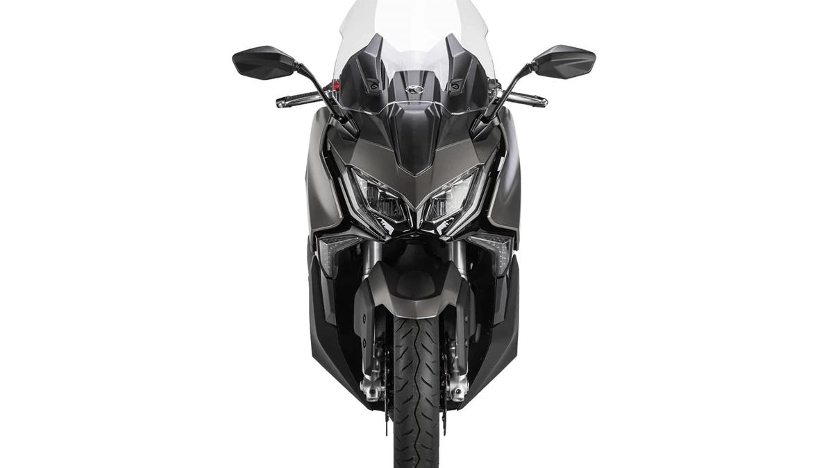Kymco AK 550i ABS PREMIUM Bild 3: Kymco AK 550i ABS PREMIUM