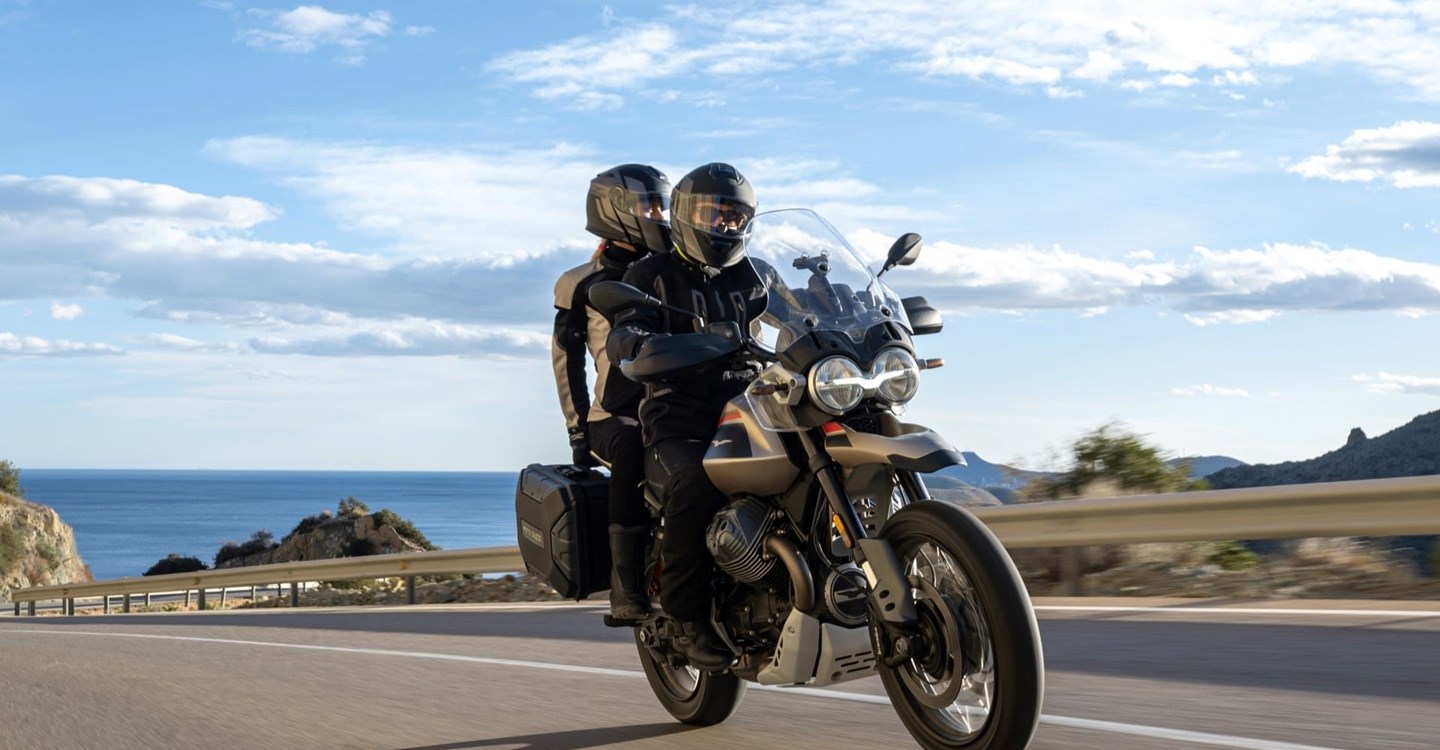 Moto Guzzi V85 TT Travel