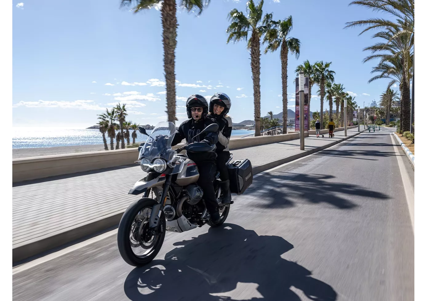 Moto Guzzi V85 TT Travel 2025 Moto Guzzi V85 TT Travel 2025