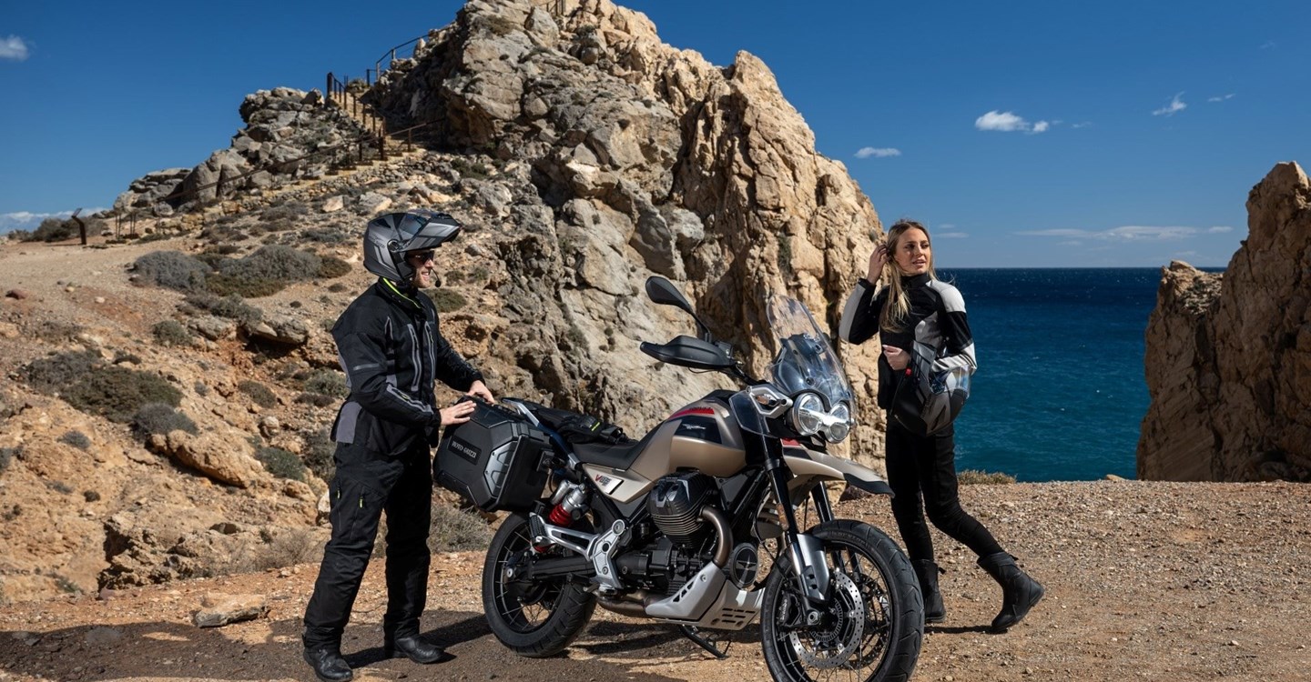 Moto Guzzi V85 TT Travel