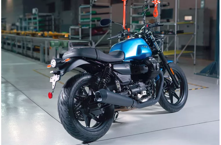Moto Guzzi V7 Stone 2025 Moto Guzzi V7 Stone 2025