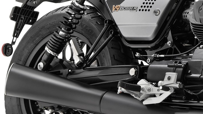 Moto Guzzi V9 Bobber Special Edition () - Bild 4