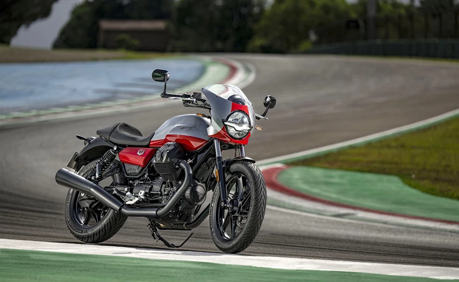 Moto Guzzi V7 Stone Corsa Bild 2: Moto Guzzi V7 Stone Corsa