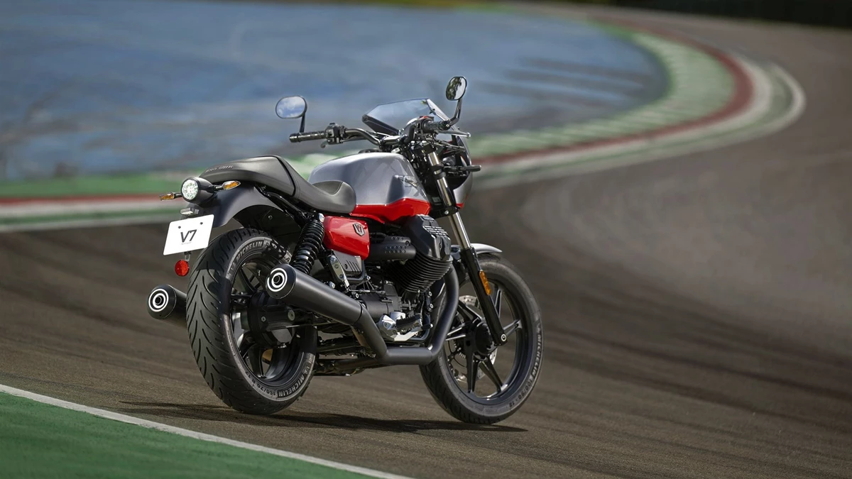 Moto Guzzi V7 Stone Corsa Bild 4: Moto Guzzi V7 Stone Corsa