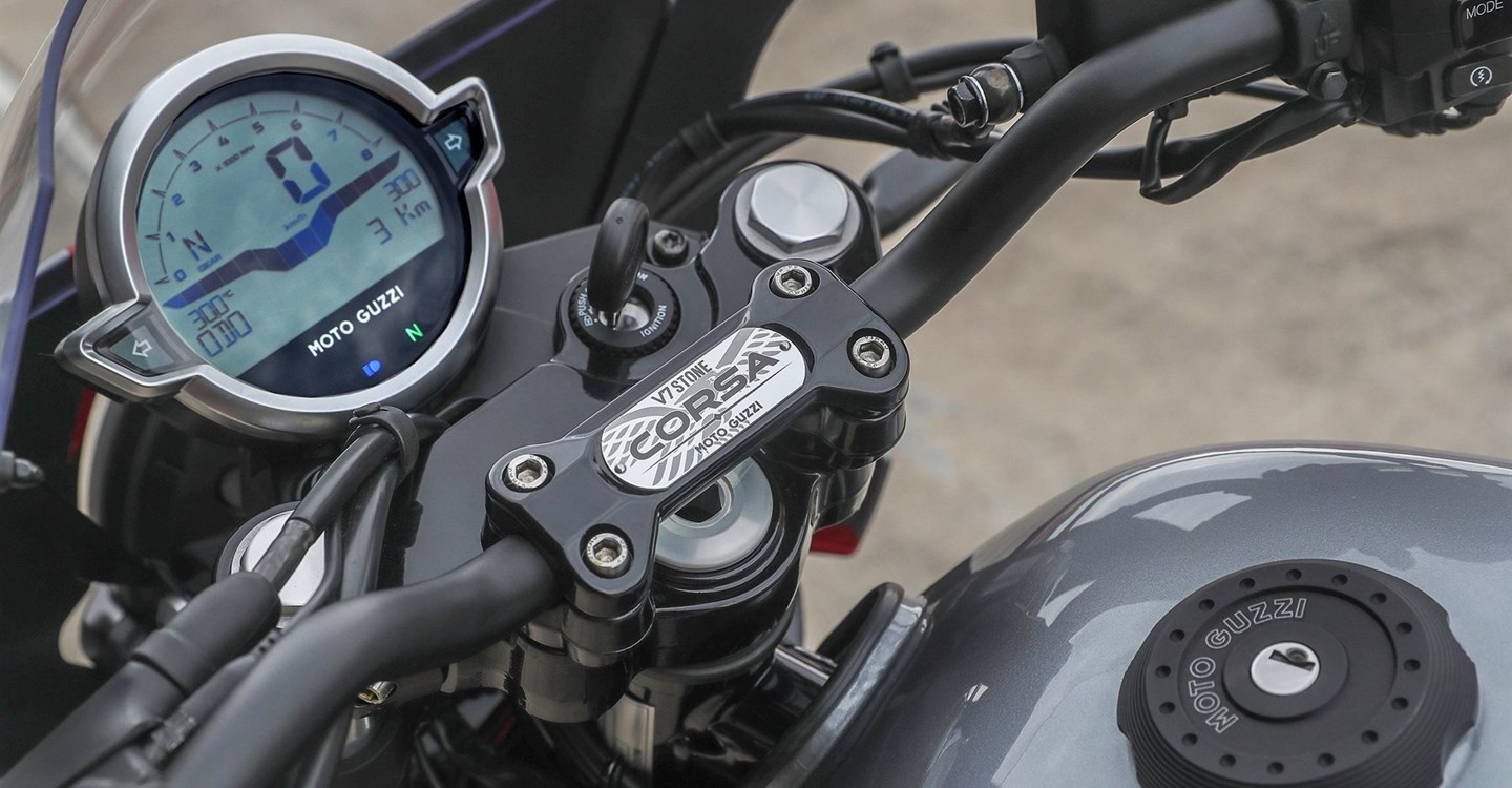 Moto Guzzi V7 Stone Corsa