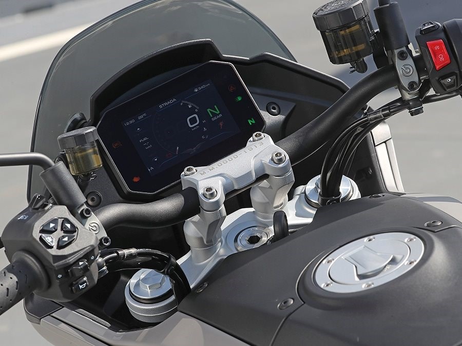 Moto Guzzi V100 Mandello Aviazione Navale
