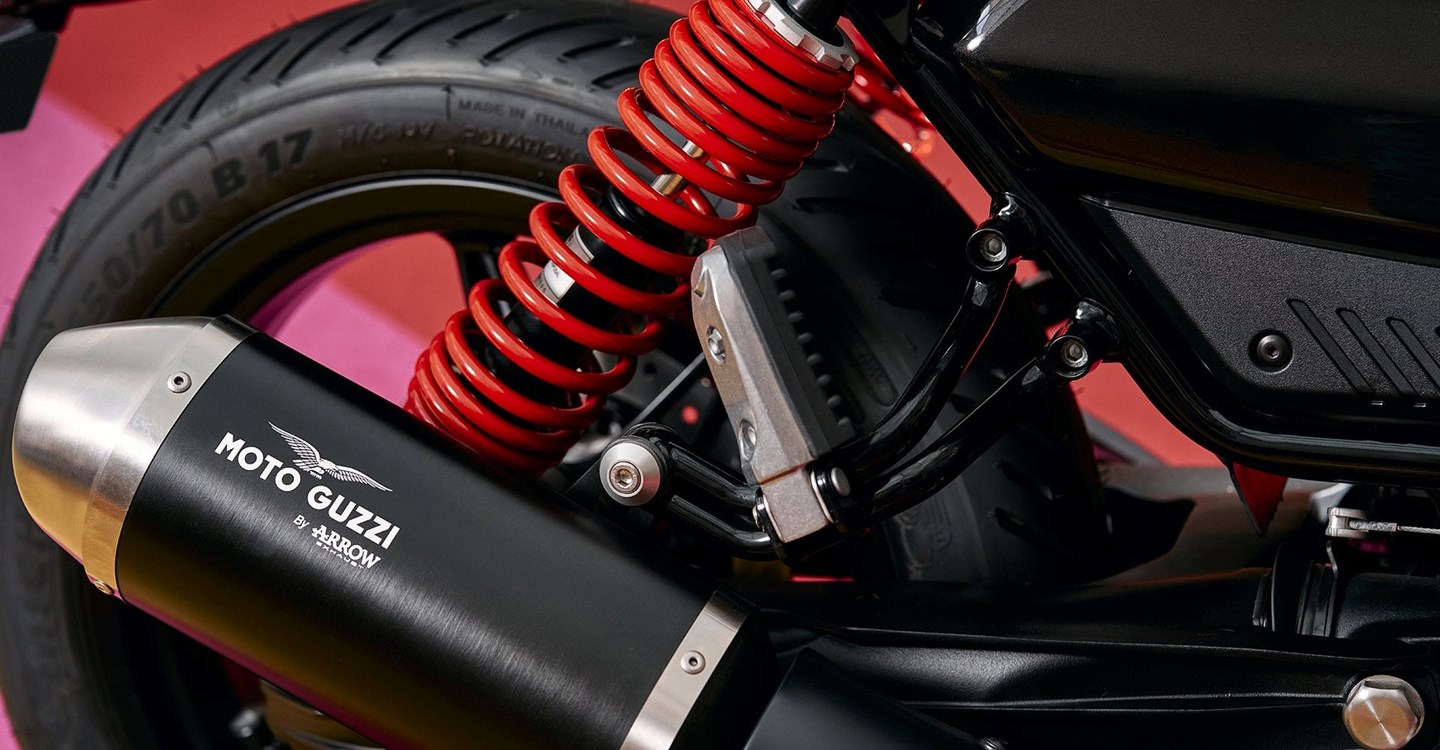 Moto Guzzi V7 Stone Ten