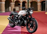 Moto Guzzi V7 Stone Ten