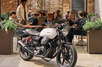 Moto Guzzi V7 Stone Ten 2025 - Bild 9