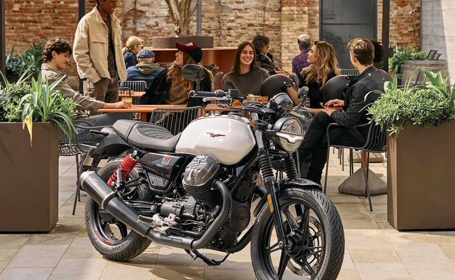 Moto Guzzi V7 Stone Ten Bild 8: Moto Guzzi V7 Stone Ten
