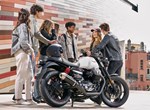 Moto Guzzi V7 Stone Ten
