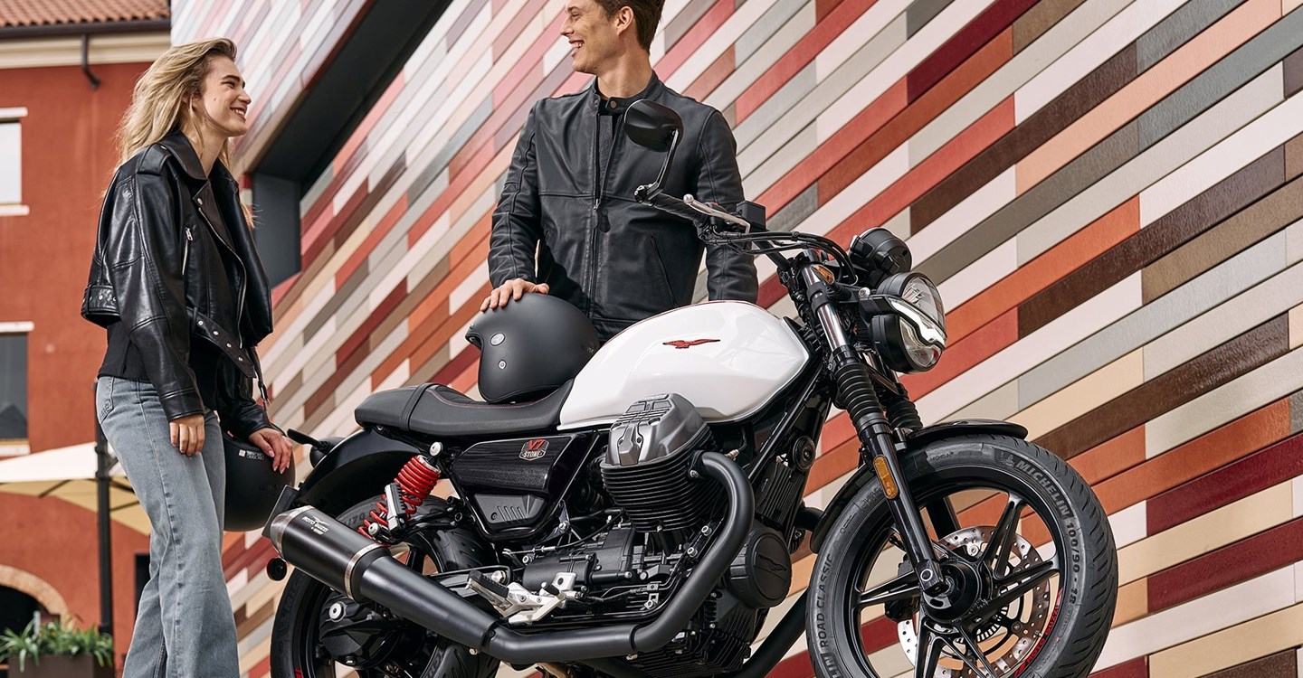Moto Guzzi V7 Stone Ten