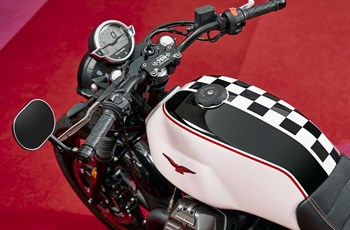 Moto Guzzi V7 Stone Ten 2025 - Bild 6