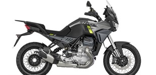 Moto Guzzi Stelvio PFF 2025 vs Ducati Multistrada V2 S 2022