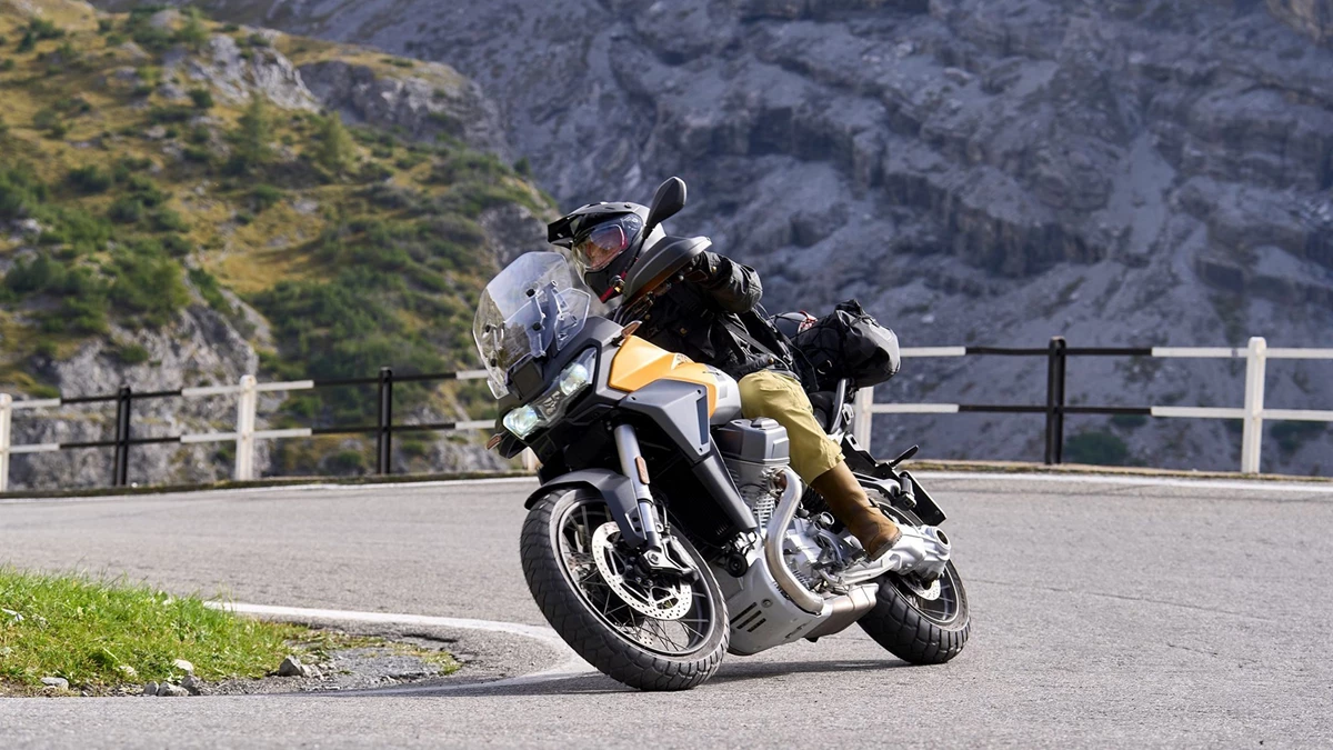 Moto Guzzi Stelvio PFF Bild 23: Moto Guzzi Stelvio PFF