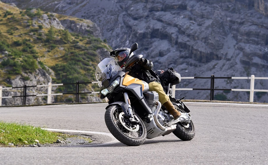 Moto Guzzi Stelvio PFF Bild 23: Moto Guzzi Stelvio PFF