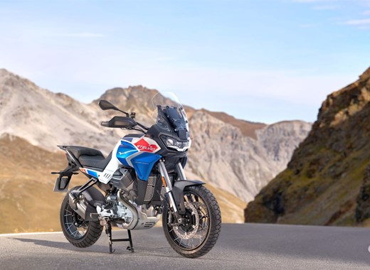 Moto Guzzi Stelvio Duecento Tributo