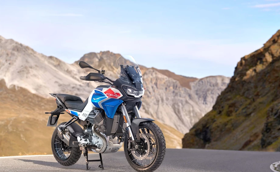 Moto Guzzi Stelvio Duecento Tributo Bild 2: Moto Guzzi Stelvio Duecento Tributo