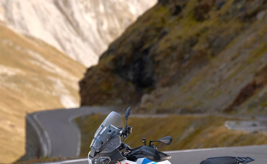 Moto Guzzi Stelvio Duecento Tributo Bild 7: Moto Guzzi Stelvio Duecento Tributo