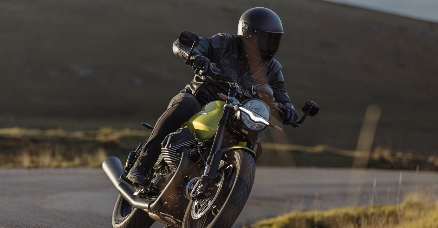 Moto Guzzi V7 Sport