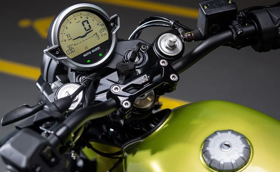 Moto Guzzi V7 Sport Bild 7: Moto Guzzi V7 Sport