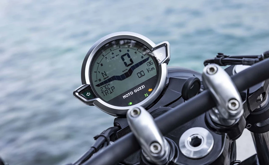 Moto Guzzi V9 Bobber Bild 5: Moto Guzzi V9 Bobber