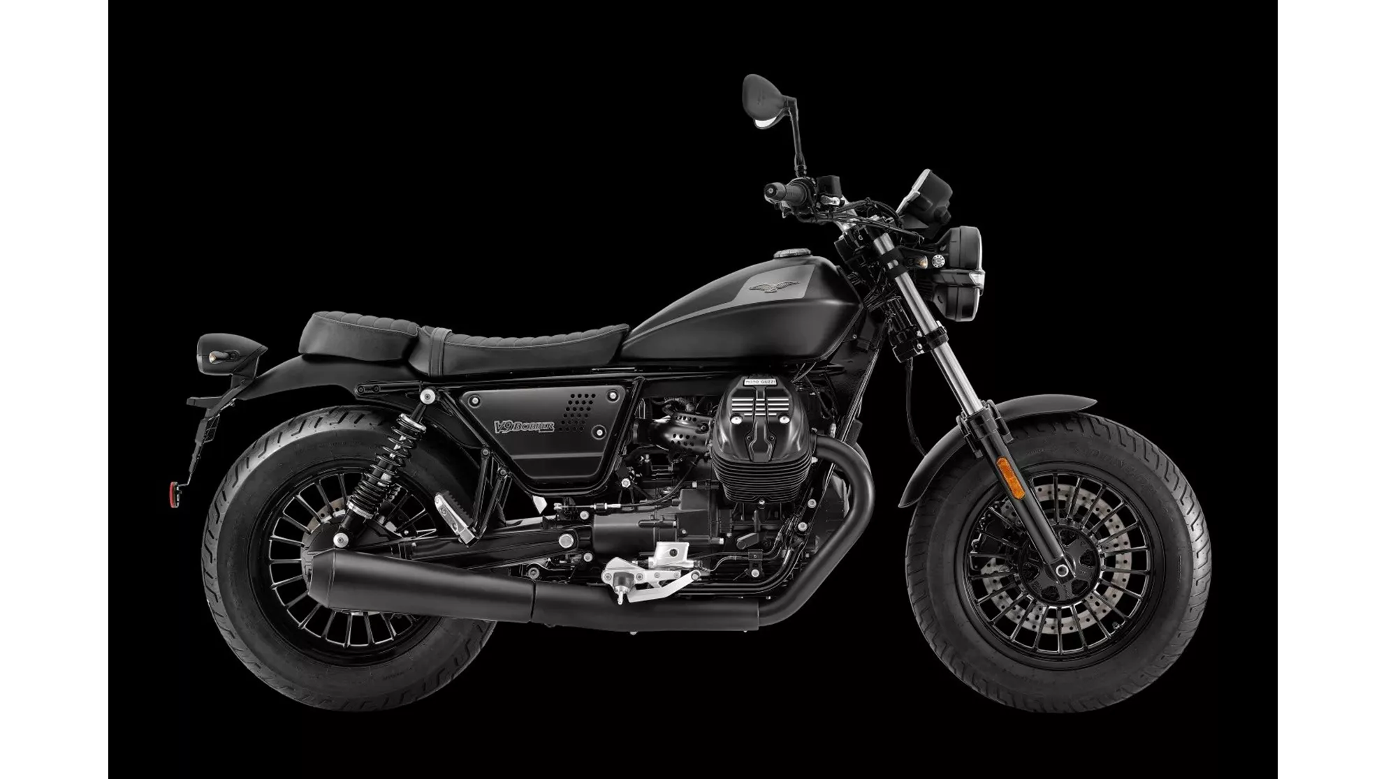 Moto Guzzi V9 Bobber - Image 9 Moto Guzzi V9 Bobber - Image 9