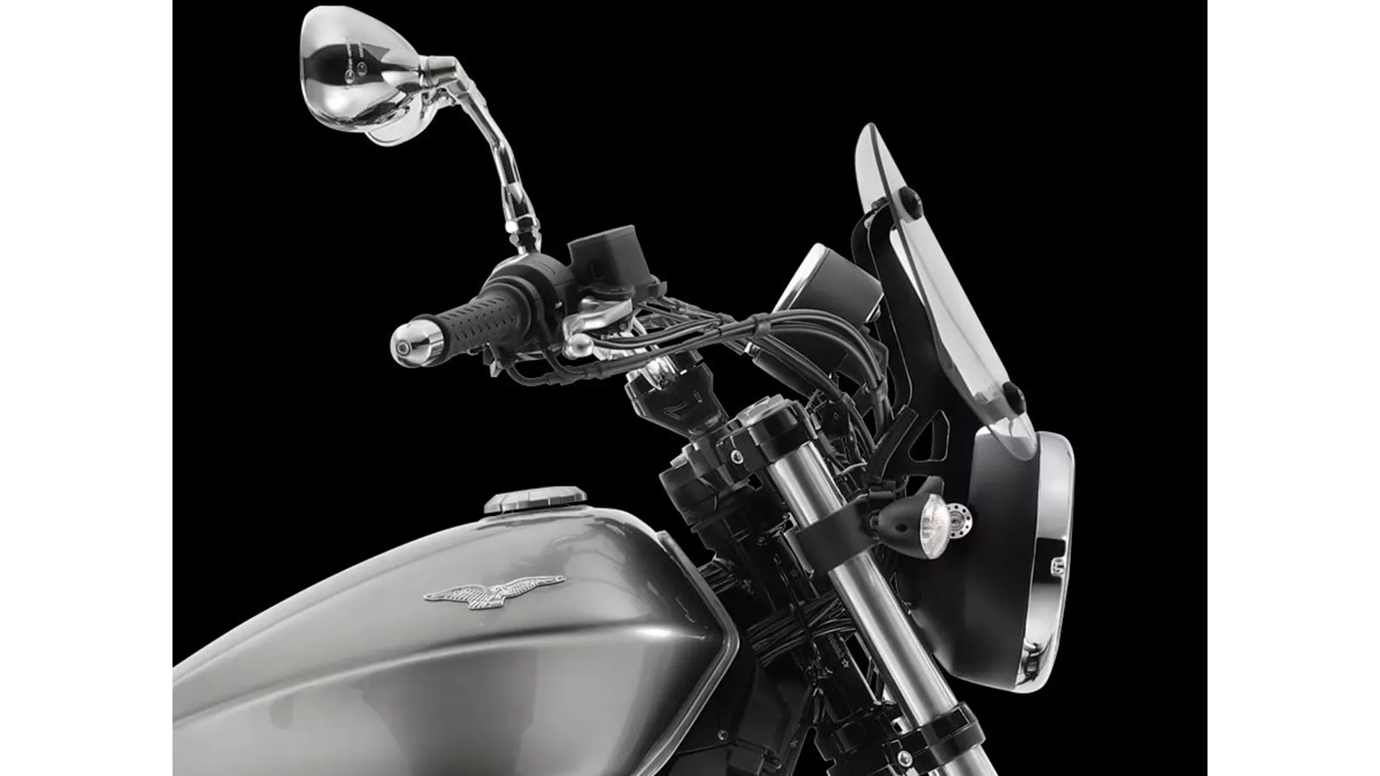 Moto Guzzi V9 Roamer - Image 3 Moto Guzzi V9 Roamer - Image 3