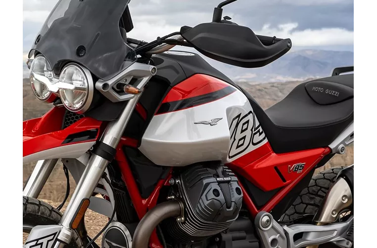 Moto Guzzi V85 TT 2025 Moto Guzzi V85 TT 2025