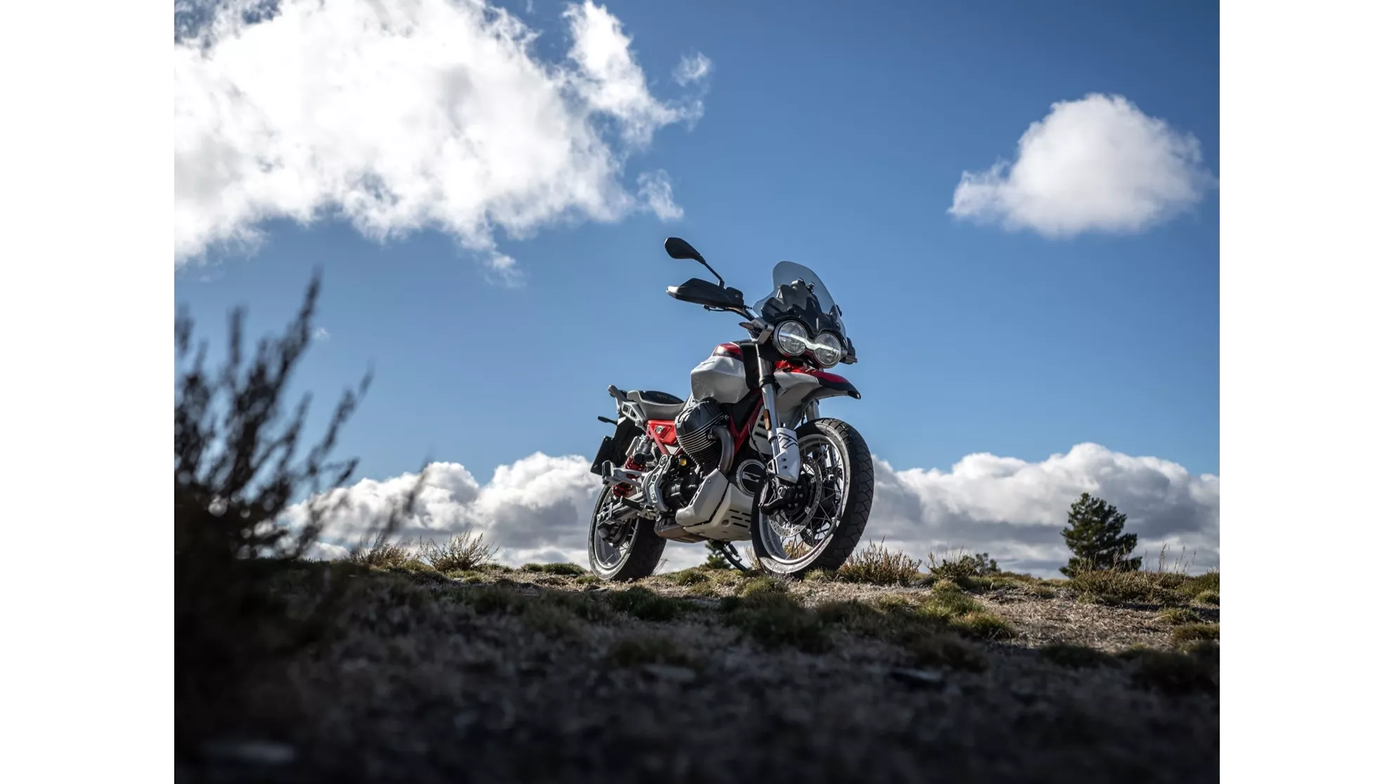 Moto Guzzi V85 TT - Image 4 Moto Guzzi V85 TT - Image 4