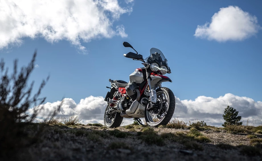 Moto Guzzi V85 TT Bild 6: Moto Guzzi V85 TT