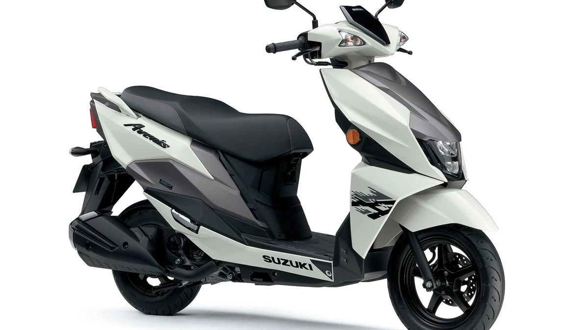 Suzuki Avenis 125 Bild 15: Suzuki Avenis 125